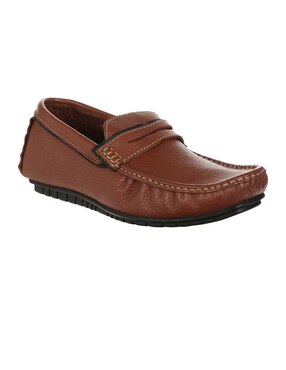 Zapatos en Weekend | SB